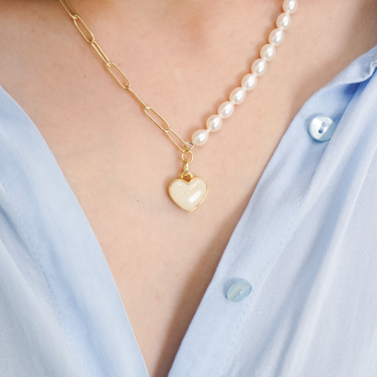 Malona Ferrine Heart Necklace