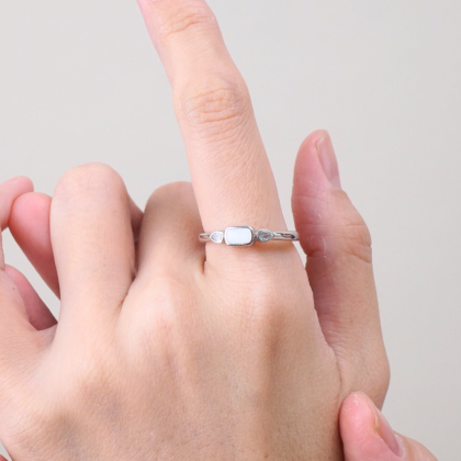 Tridia Ring